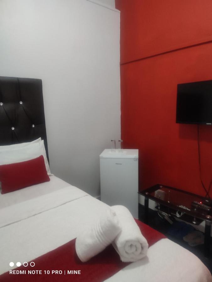 The Croc Guest House Springs  Luaran gambar