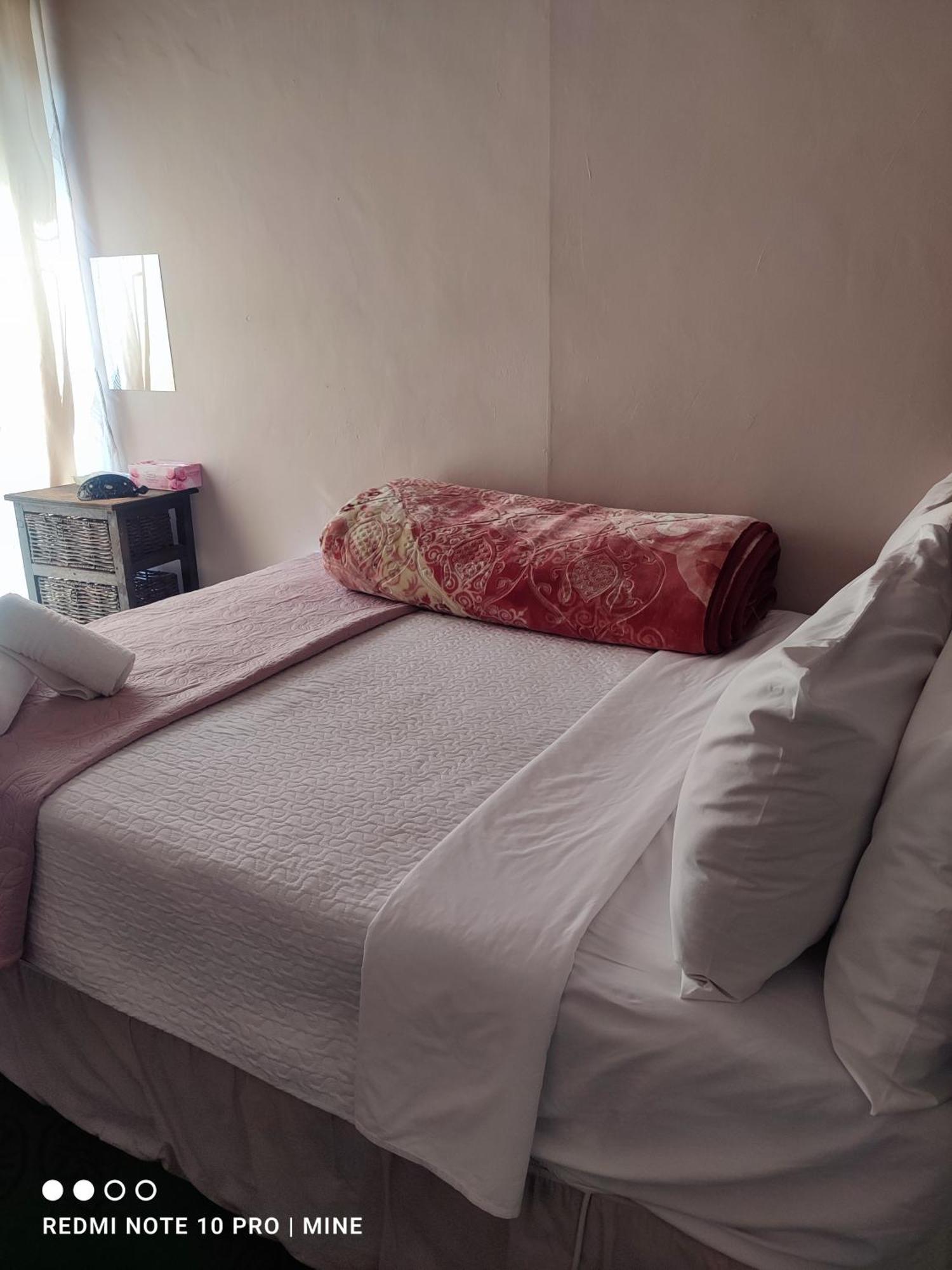 The Croc Guest House Springs  Luaran gambar