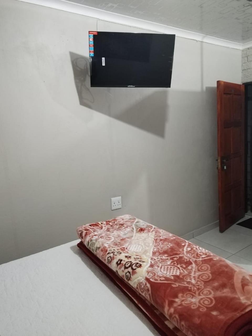 The Croc Guest House Springs  Luaran gambar